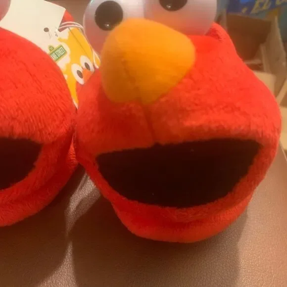 NWT Sesame Street Boys/Girls Toddlers Slippers    - Picture 12 of 12